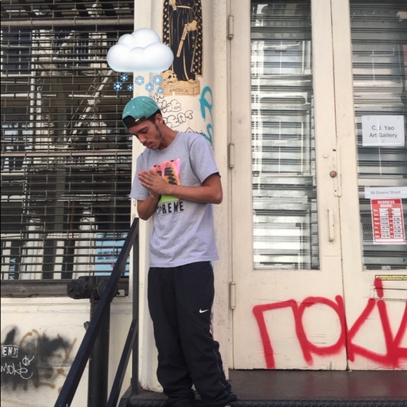 Meet your Posher, Julian - Picture 1 of 1